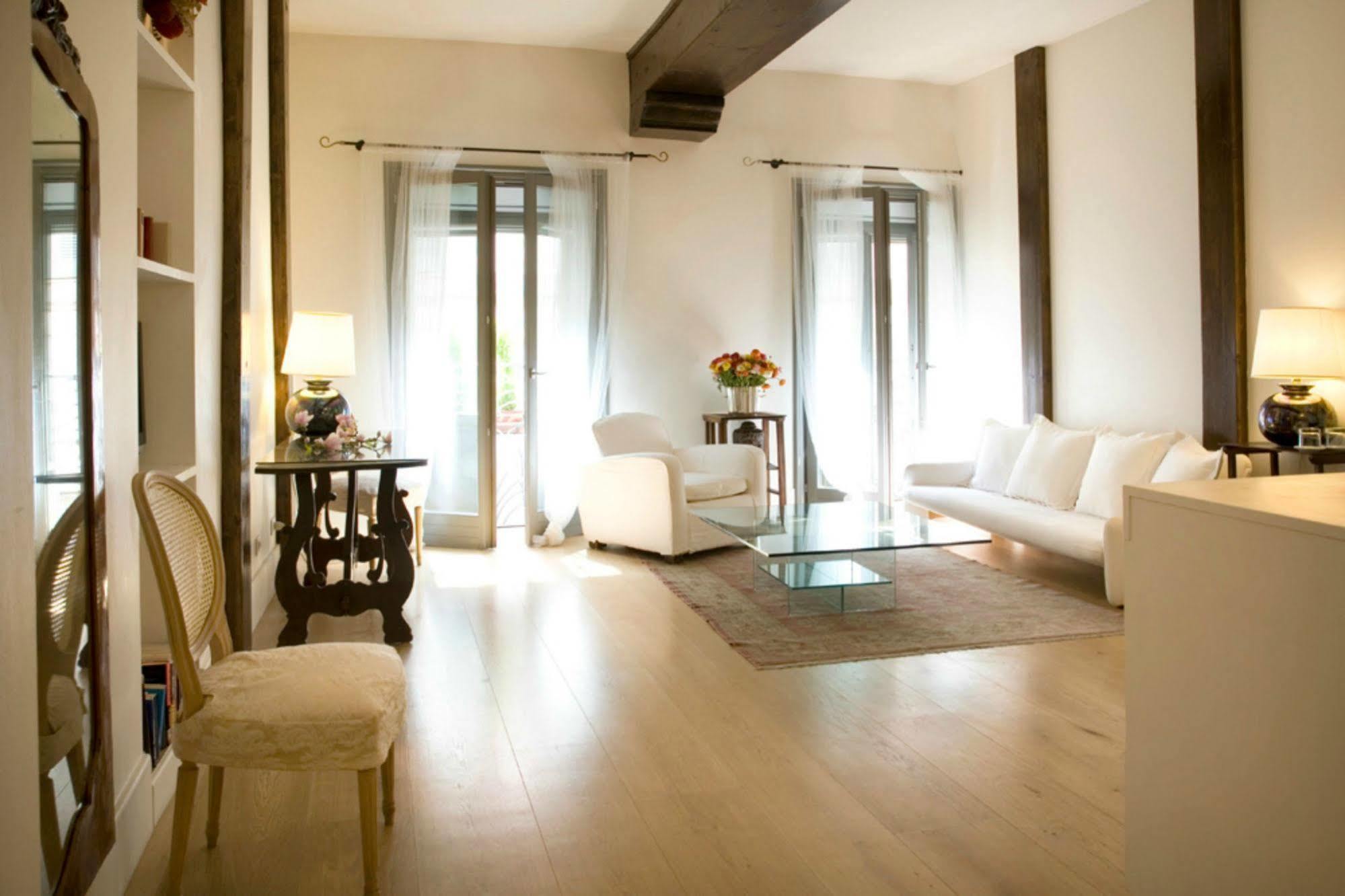 Milano Suites Exterior photo
